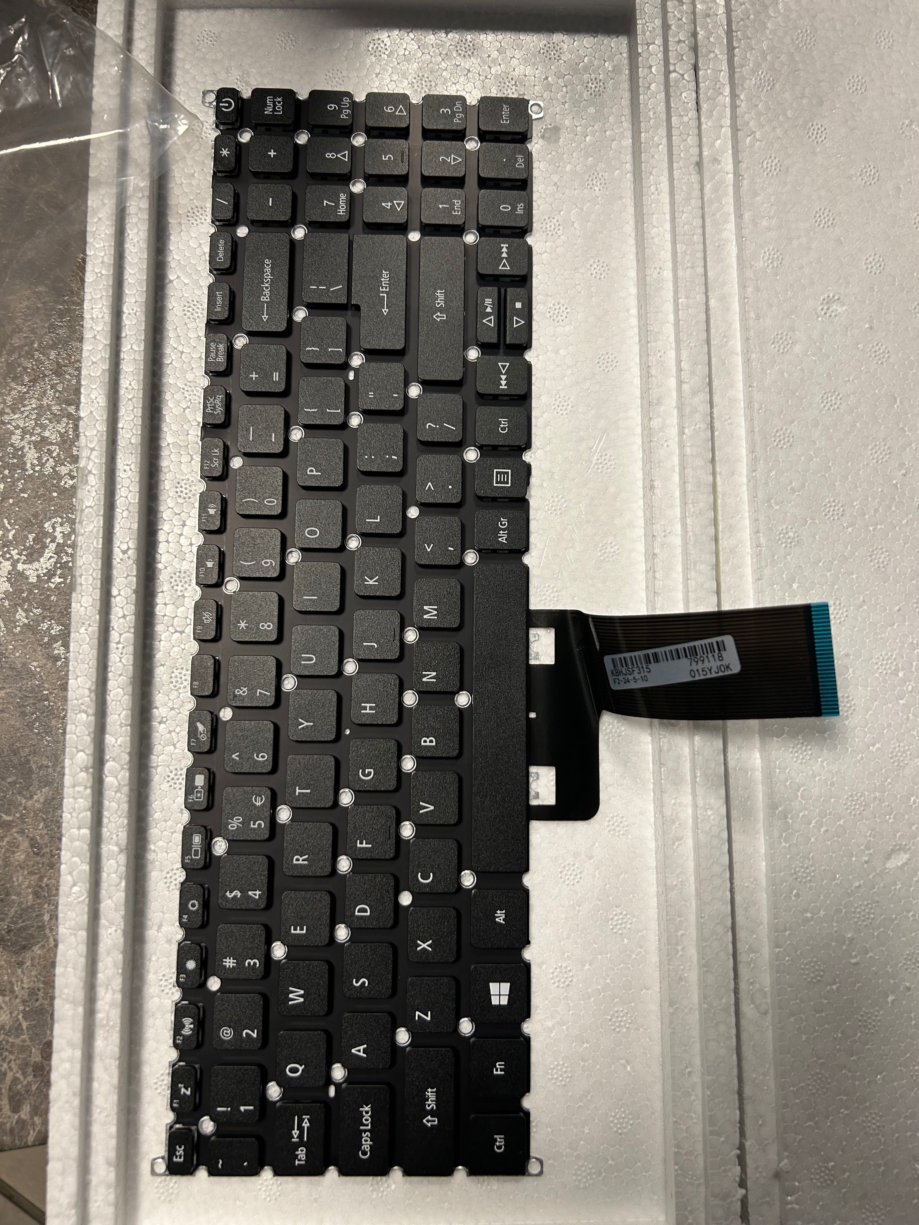 Klawiatura Acer laptop.