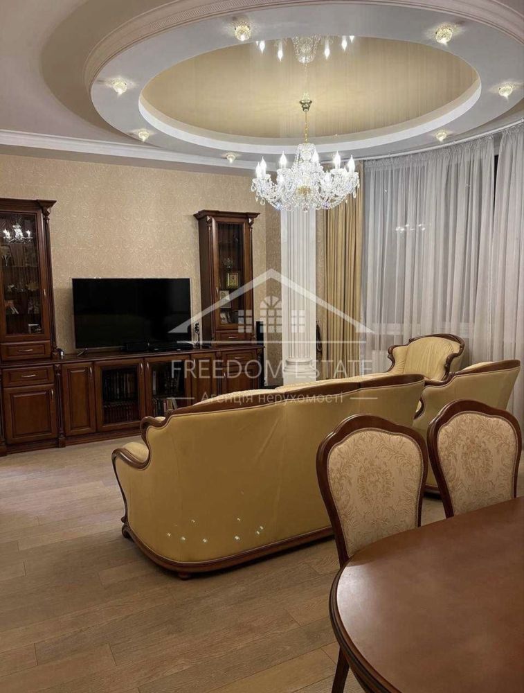 600 €/АРЕНДА/ ЖК Мир/ 3 ком квартира+ паркинг/ 100 м2/ метро Бот сад