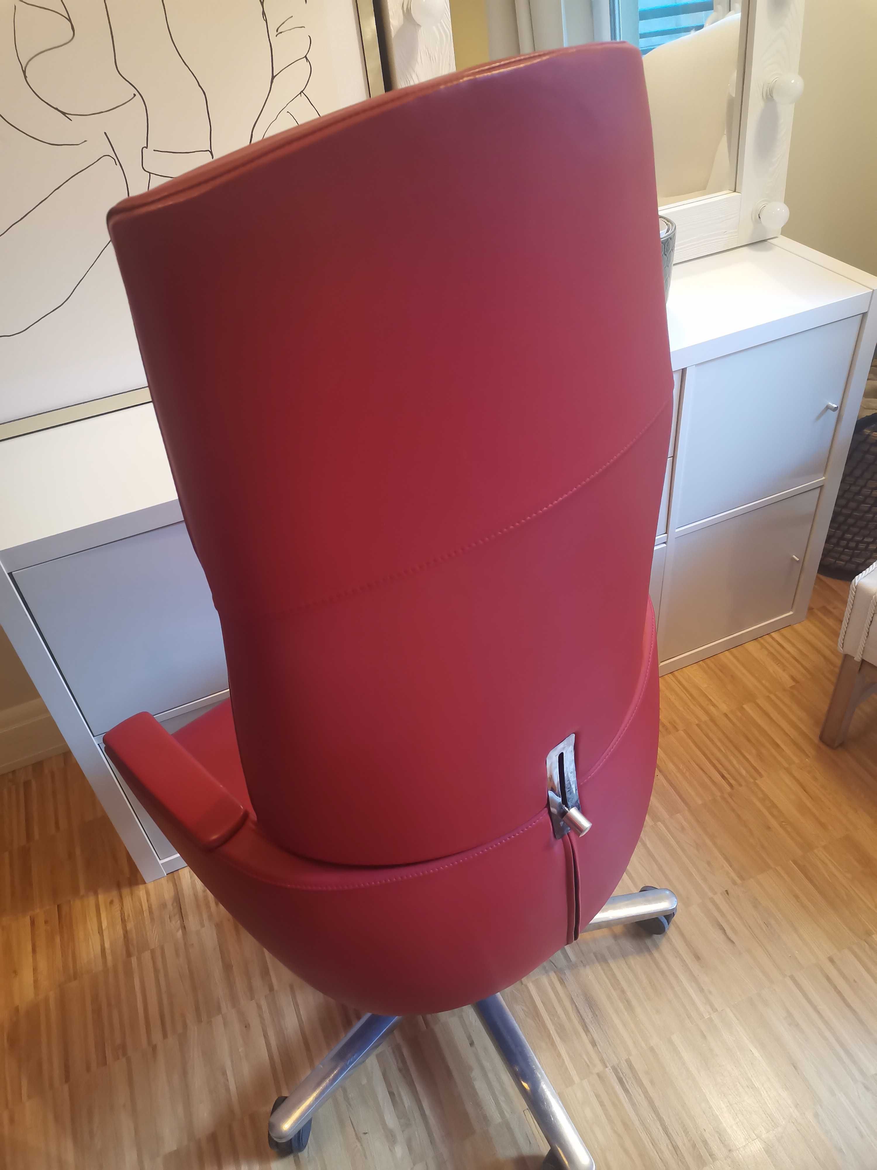 Fotel czerwony Profim Format 10SL