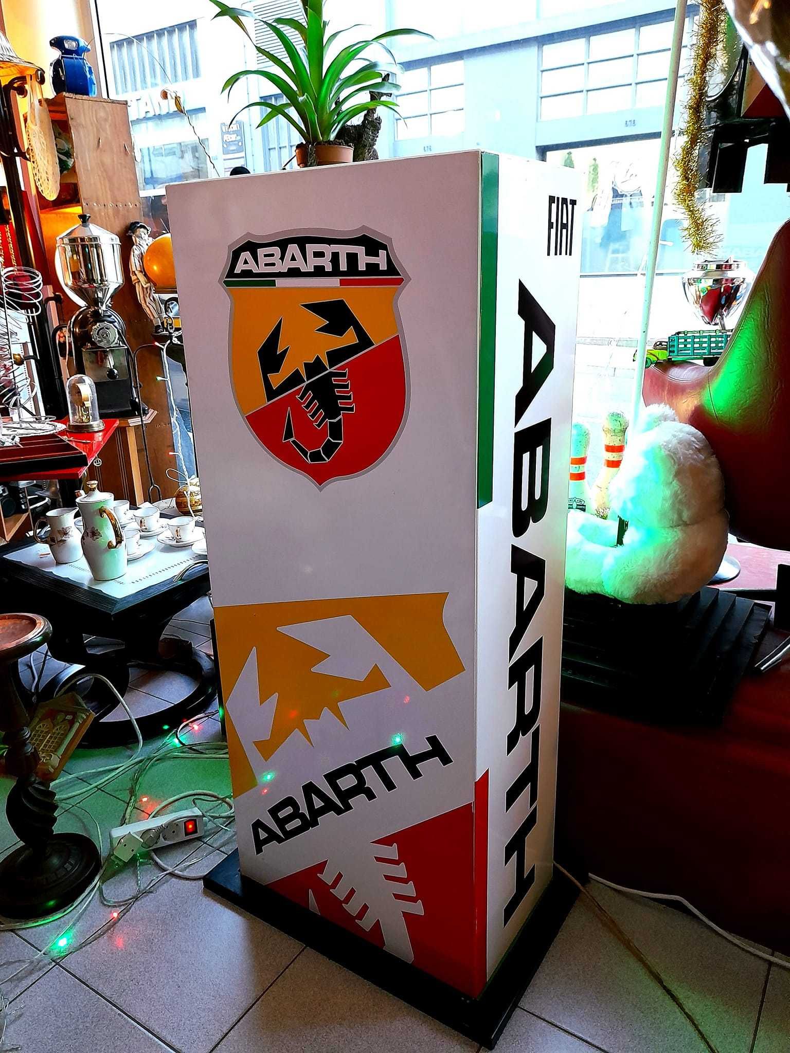 Painel luminoso Abarth