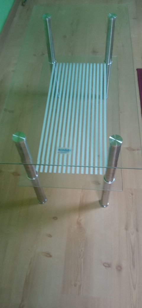 Sprzedam stolik szklany wym. 40x90