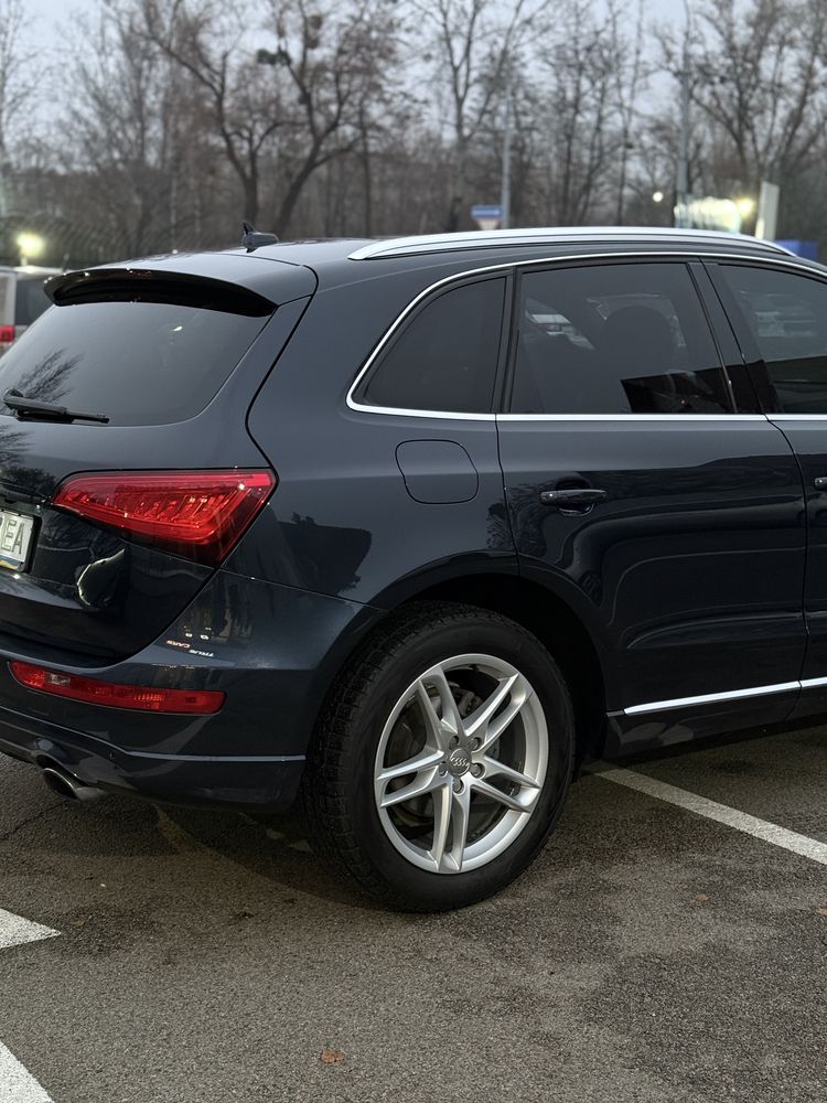 Audi Q5 , 2.0 tfsi
