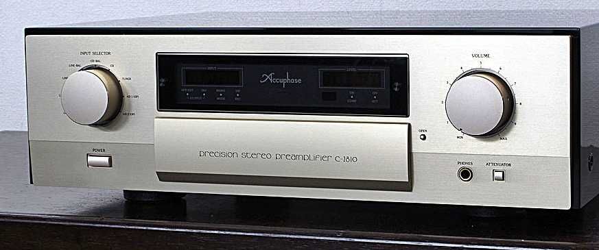 Accuphase C 2810