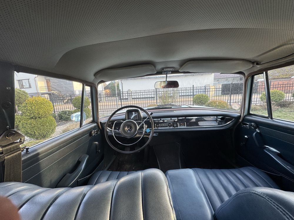 Mercedes-Benz W110