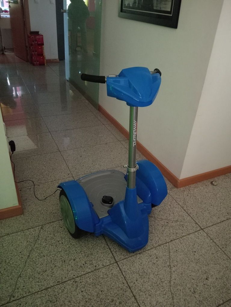 Vendo Dareway Revolution, novo.