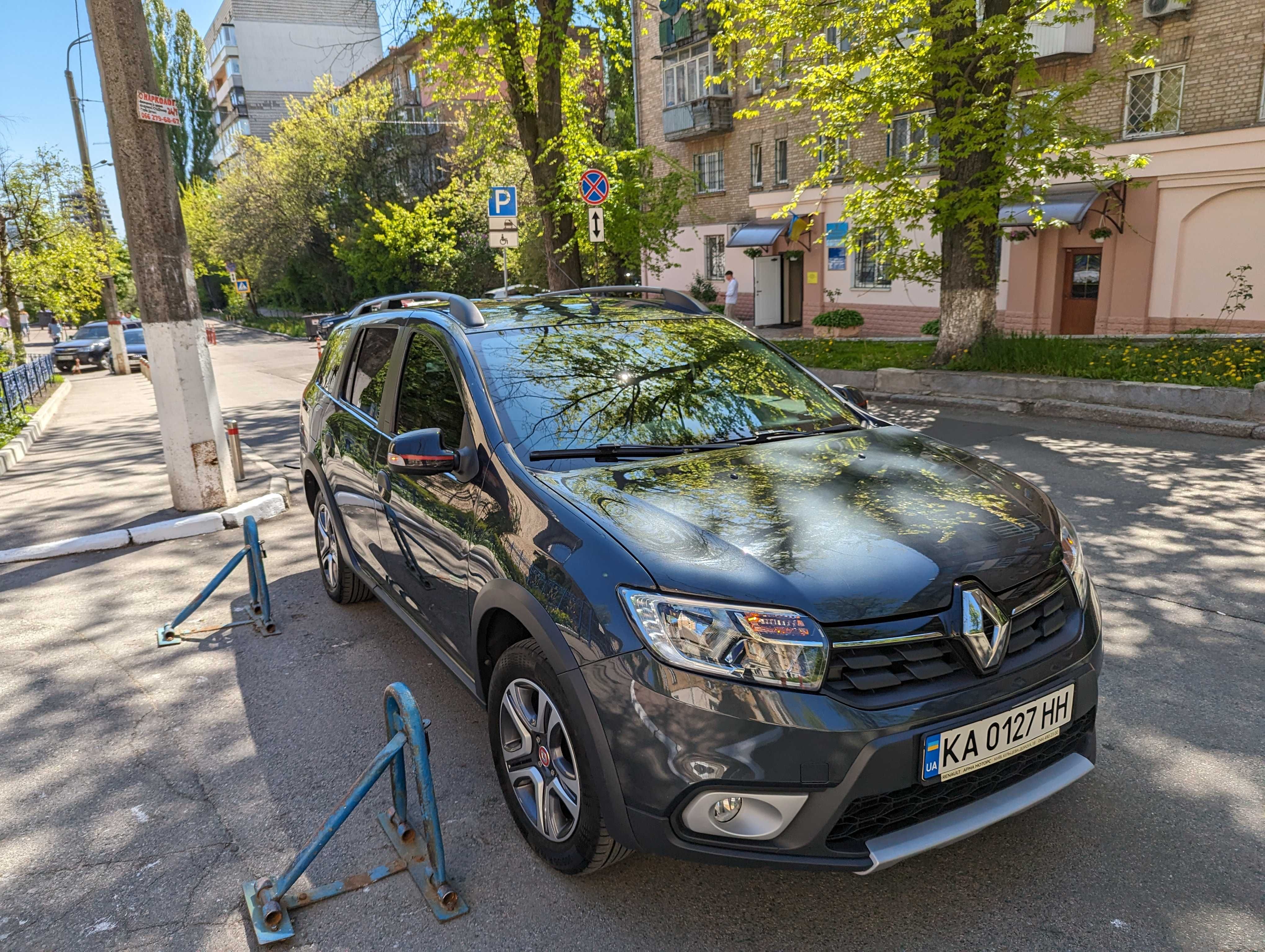 Renault Logan MCV Stepway 2019 II пок FL 53000км VIN:VF17SRW1A63253450