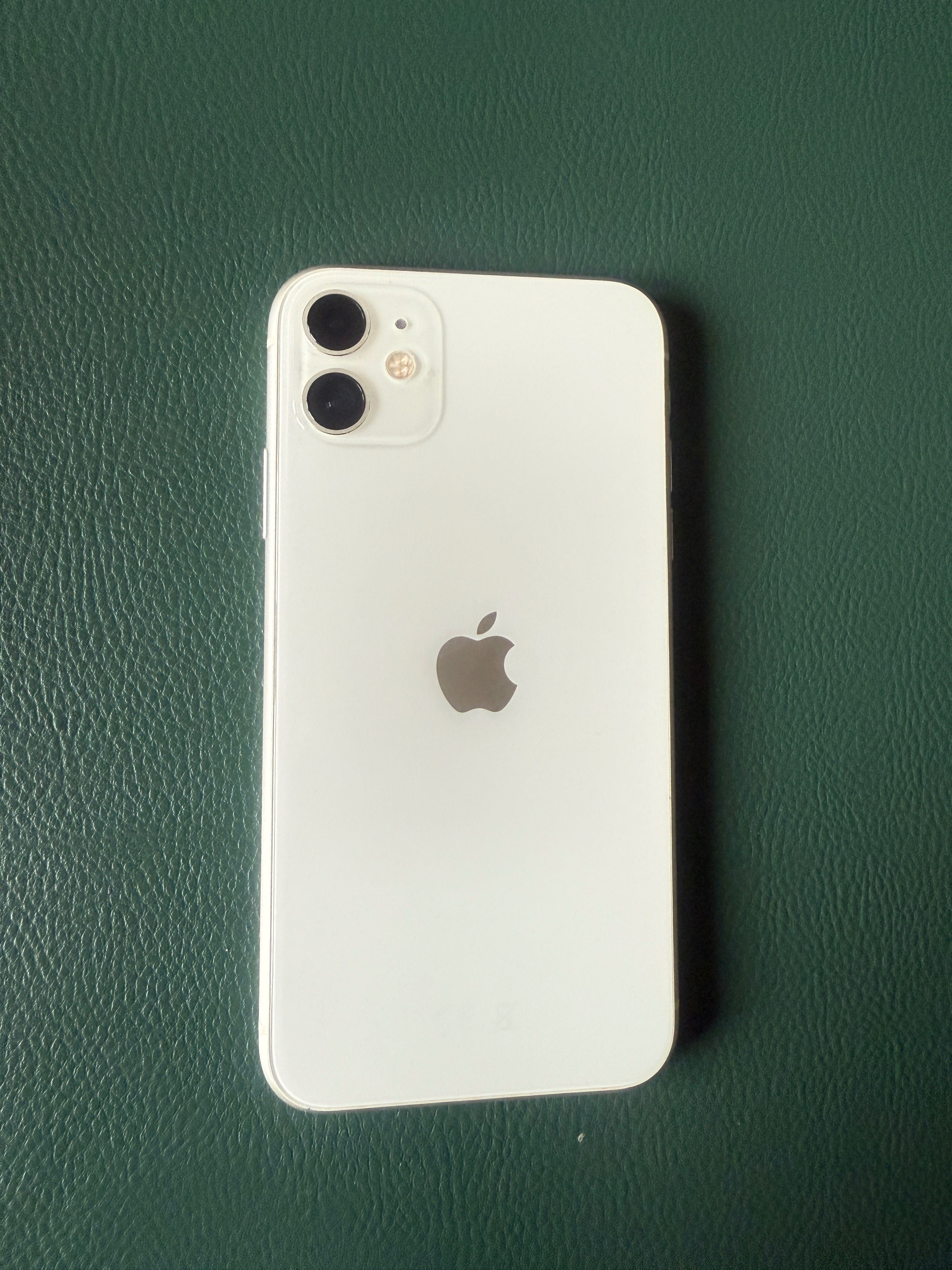 iPhone 11 biały używany