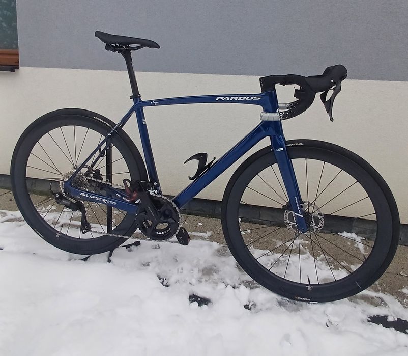 Rower szosowy Pardus disc full karbon,r2025 Shimano
105 r7100/2/12 r.