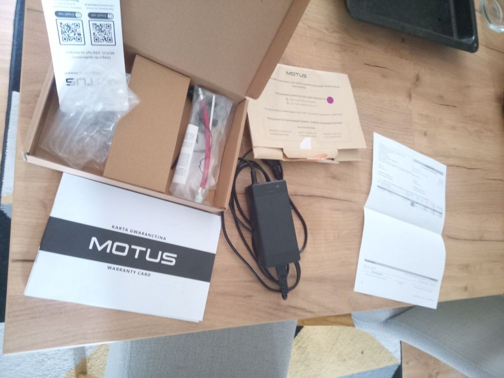 Hulajnoga elektryczna Motus Scooty 10