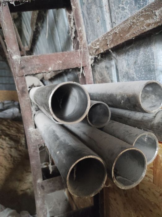 Продам трубу безшовну нержавіючу. Ціна договірна