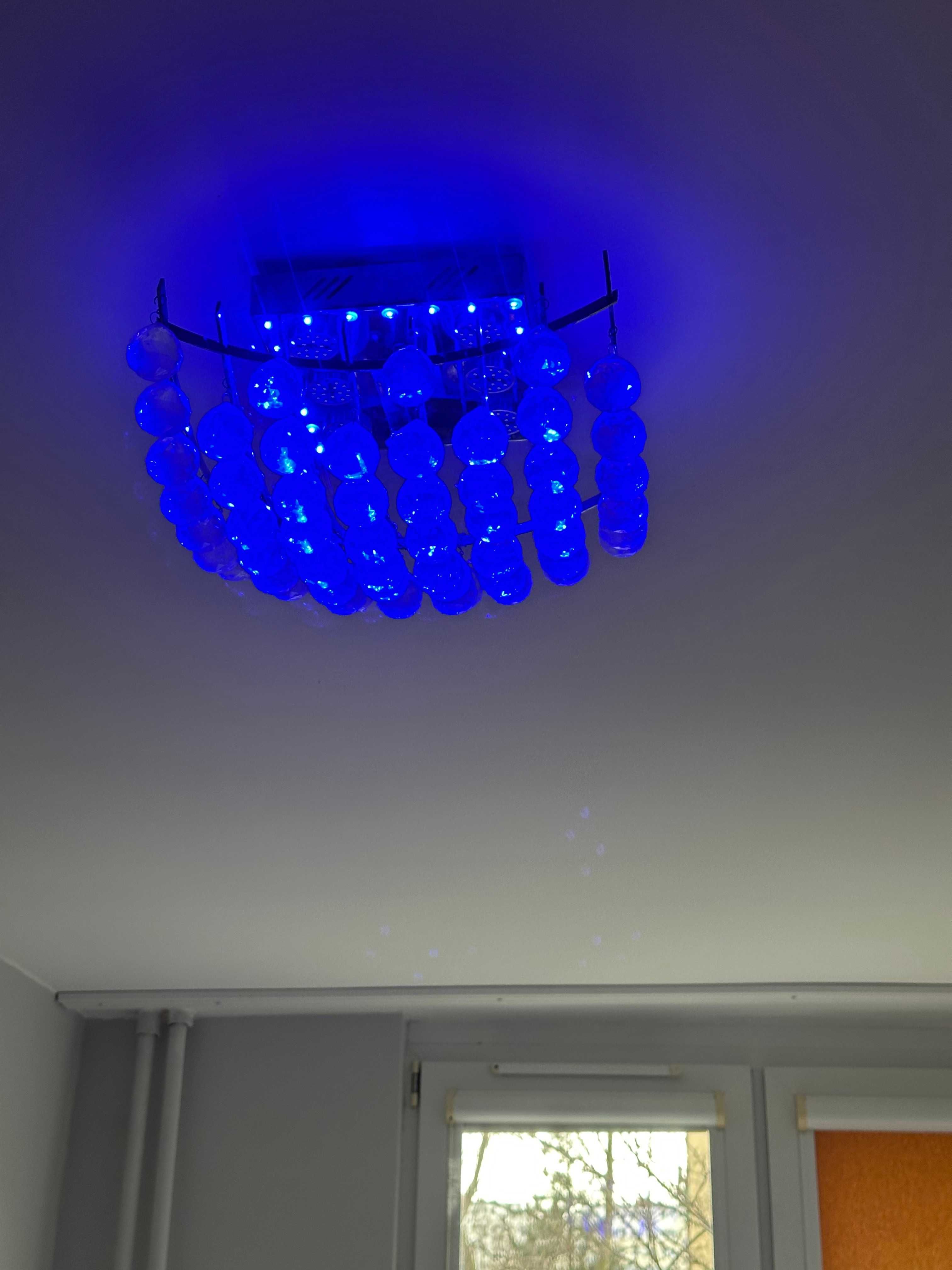 Lampa LED 2 tryby oświetlenia kryształki