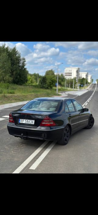 Mercedes-Benz W203 2.7 CDI, automat 170 KM