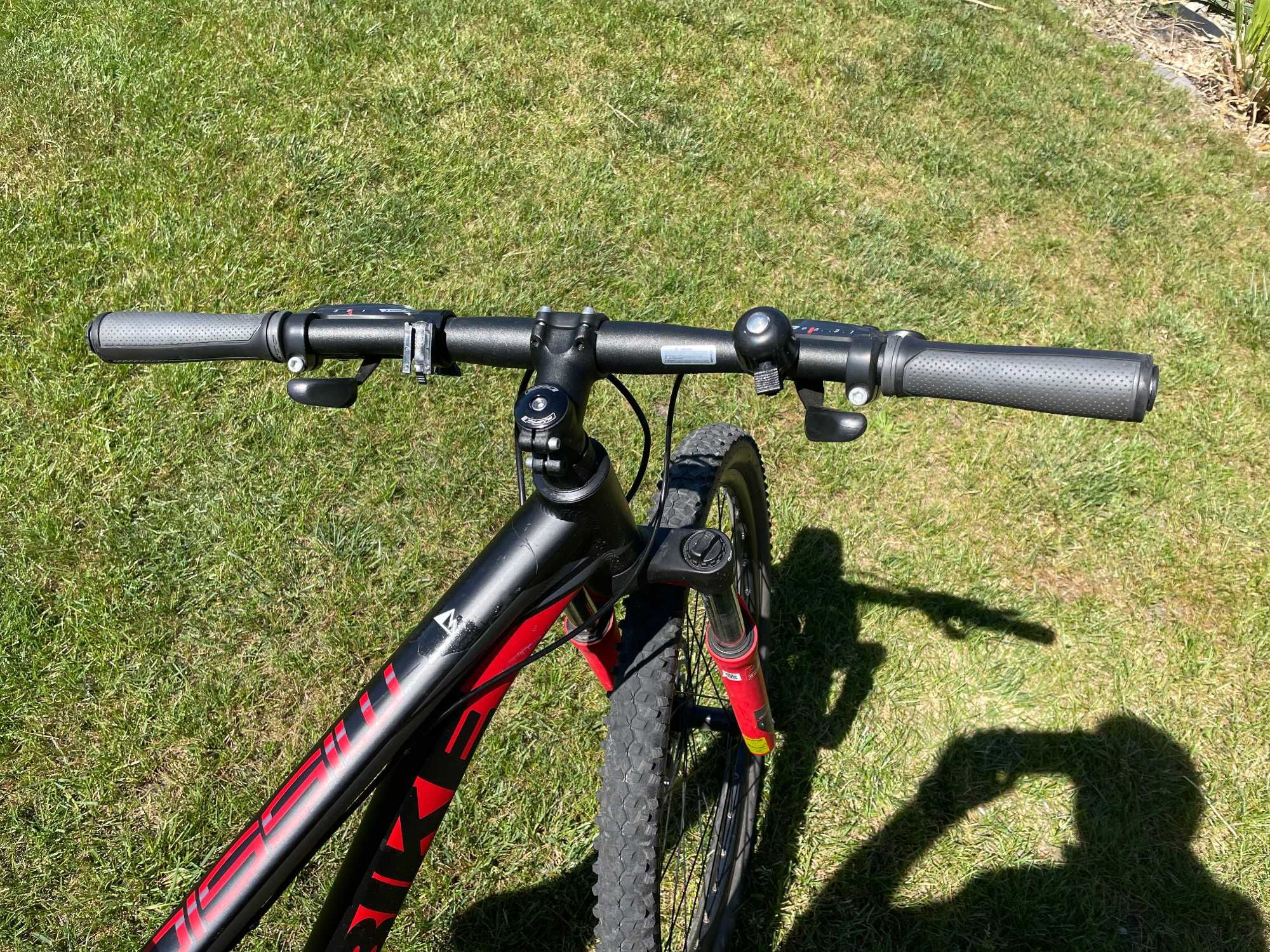 Rower Górski Unibike Mission Czarno/Czerwony Rama 14 Koła 26"