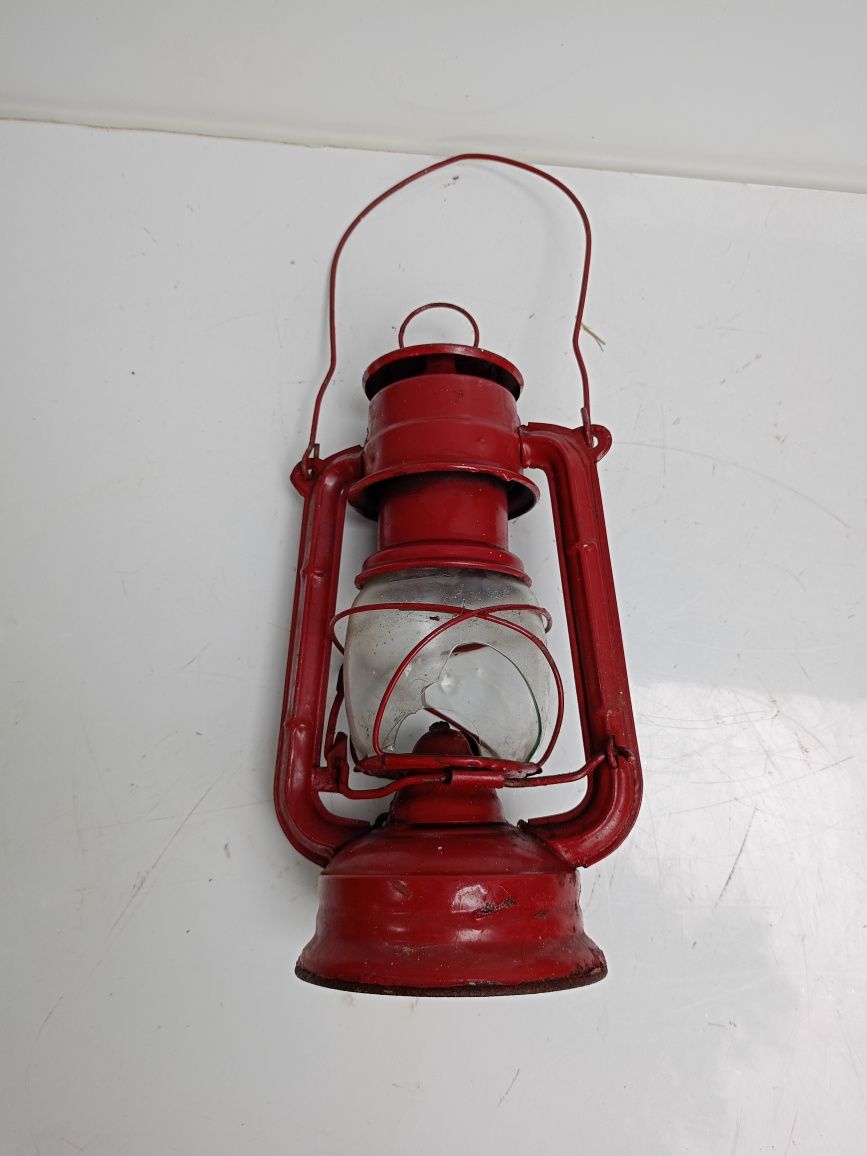 Lampa naftowa " naprzód" rok 1984