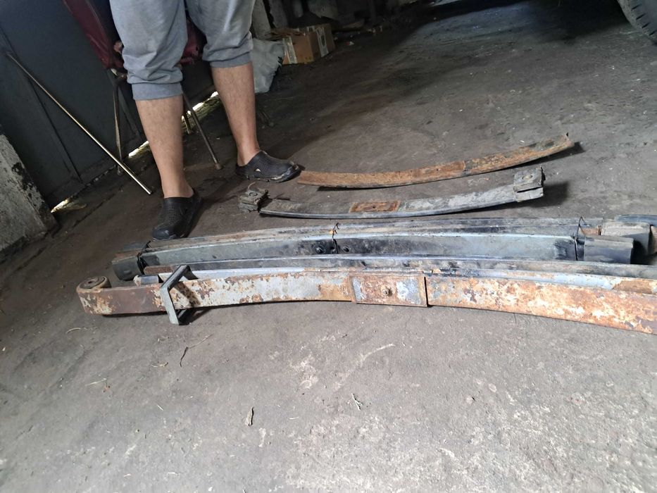 Ресори на мерседес спринтер фольксваген л т