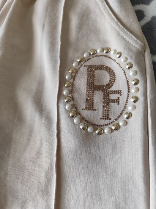 Beżowy dres Jeans Paparazzi Fashion S M