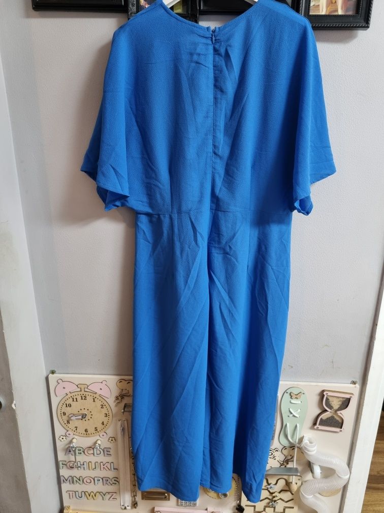 Sukienka niebieska 40