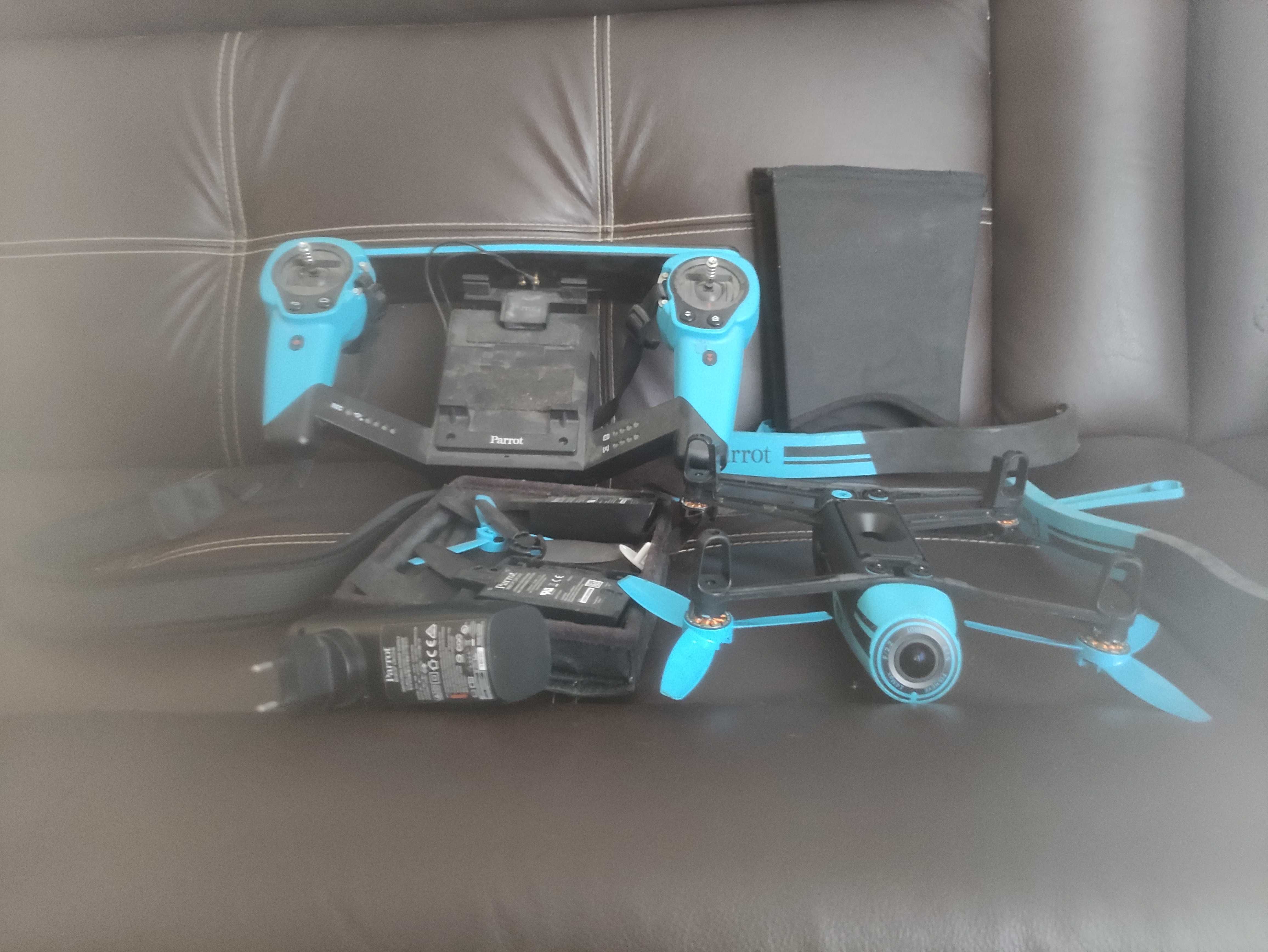 Dron Parrot zestaw