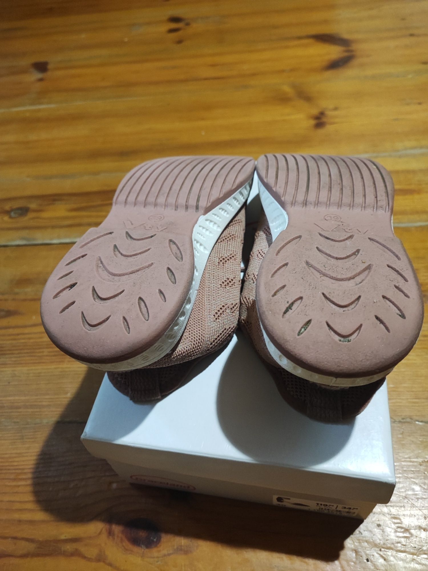 Nowe buty sportowe adidasy Vty Deichmann kolor podrowy róż rozmiar 39