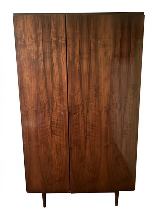 Mega Szafa PRL do Renowacji! Czas na Drugie Życie!