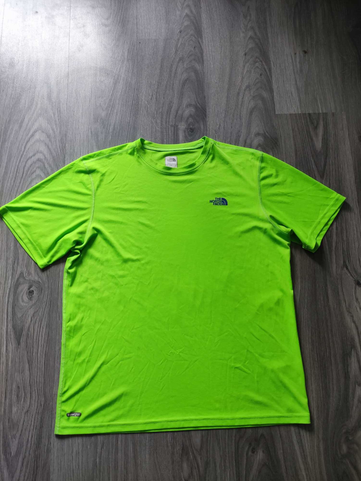 Футболка The North Face