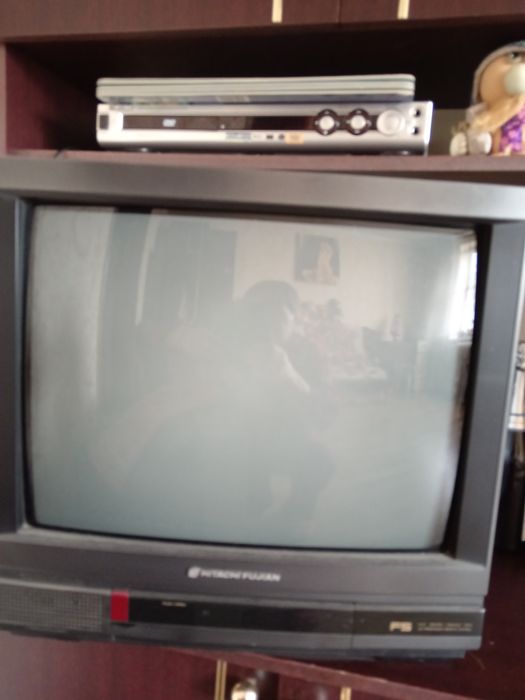Техника, телевизор в рабочийабочем состоянии