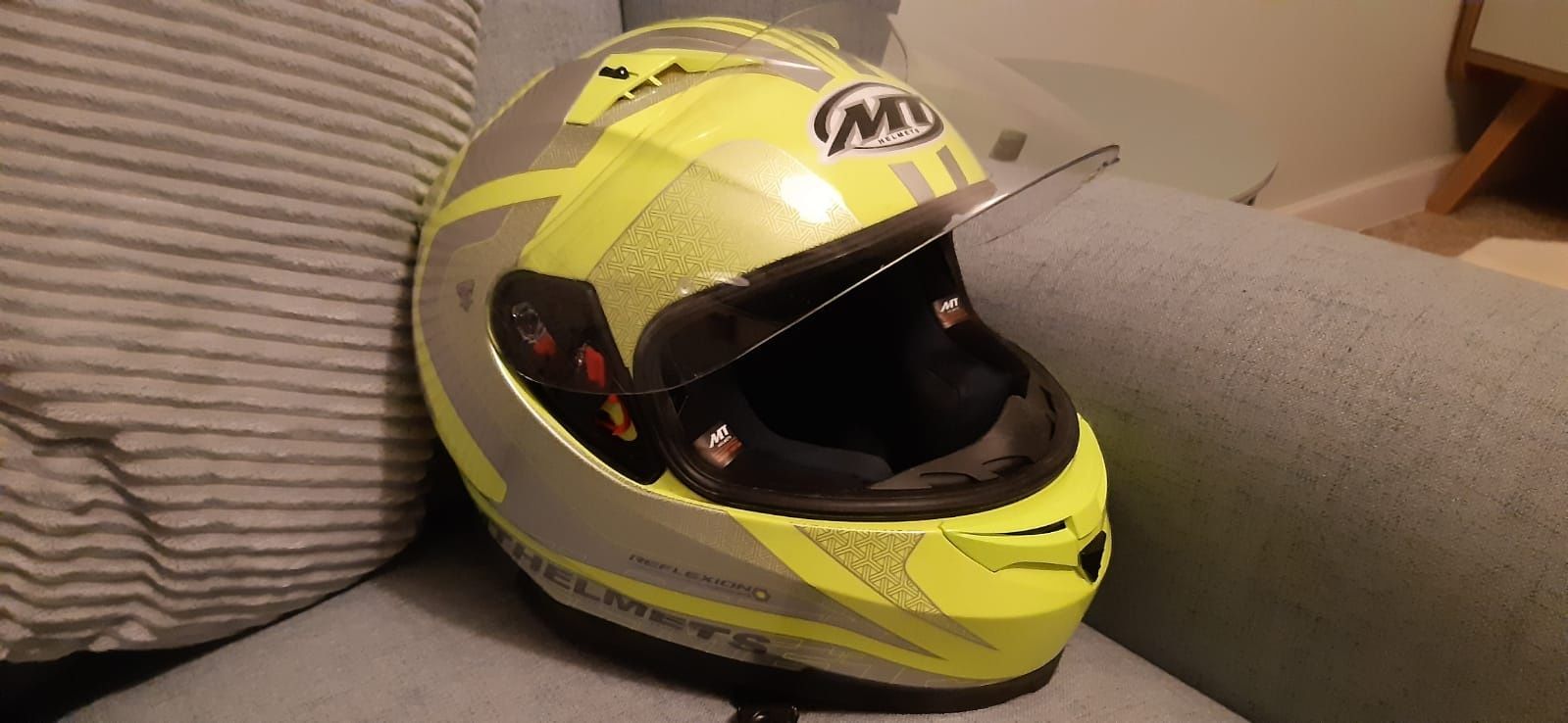 Kask motocyklowy MT Blade SV rozm. S