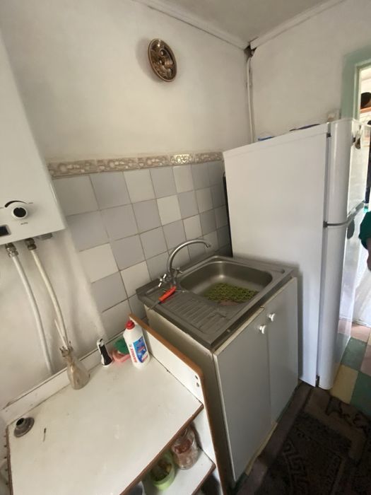 Продається будинок в Покровському районі .