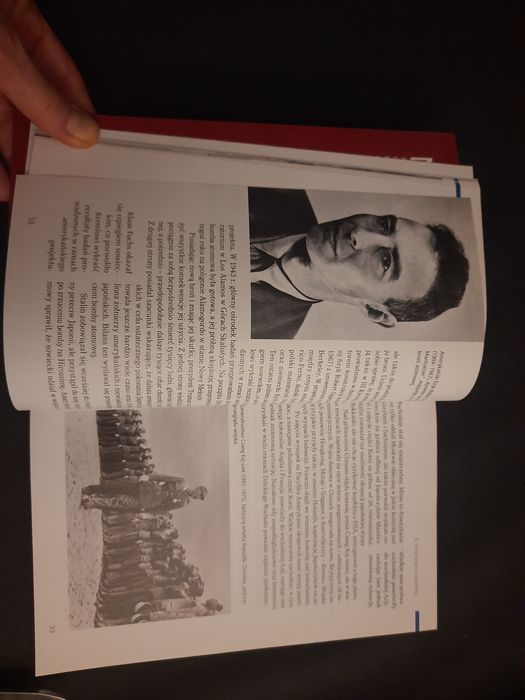 Historia i teraźniejszość Roszkowski nowy