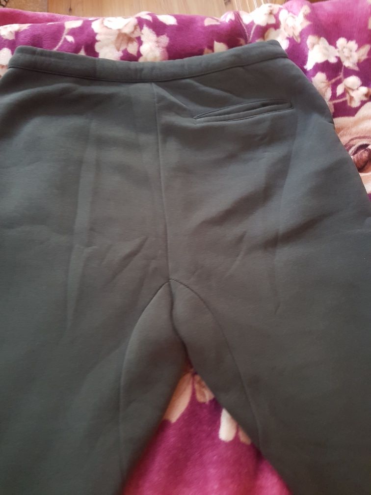 Grube ocieplane spodnie dresowe damskie / męskie kolor khaki duże
