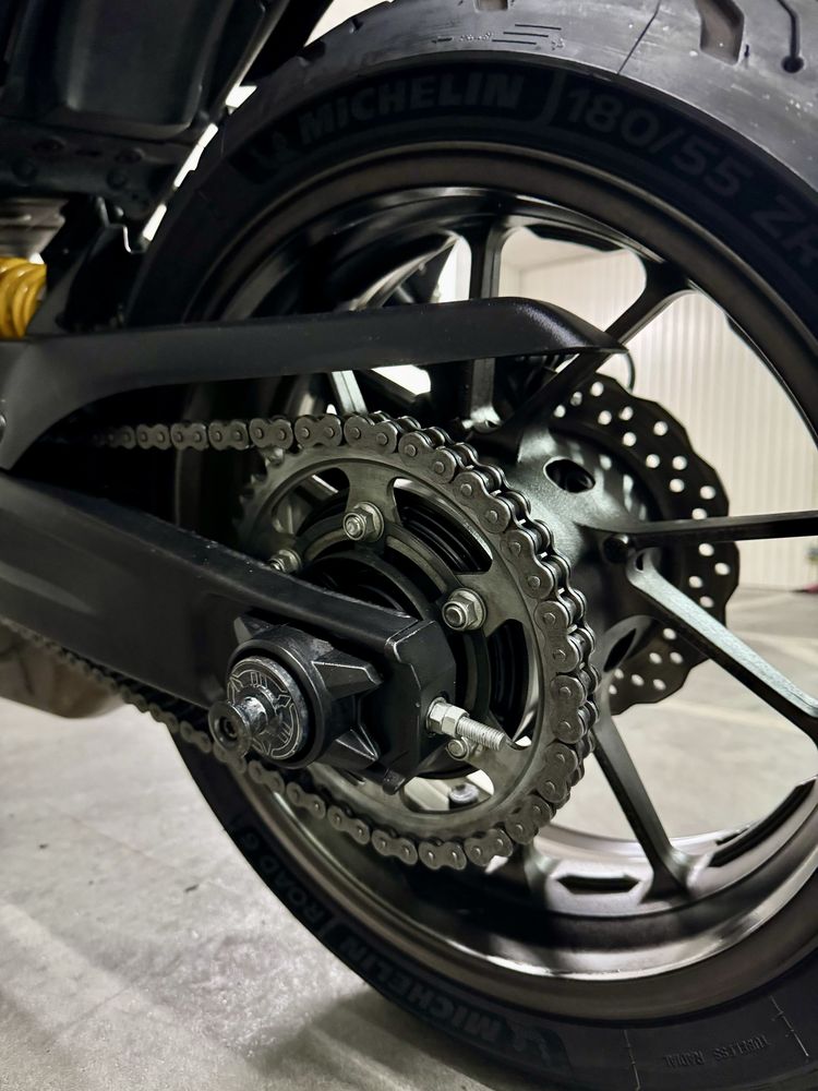 Yamaha XSR 700 + Ohlins + Revisao Completa