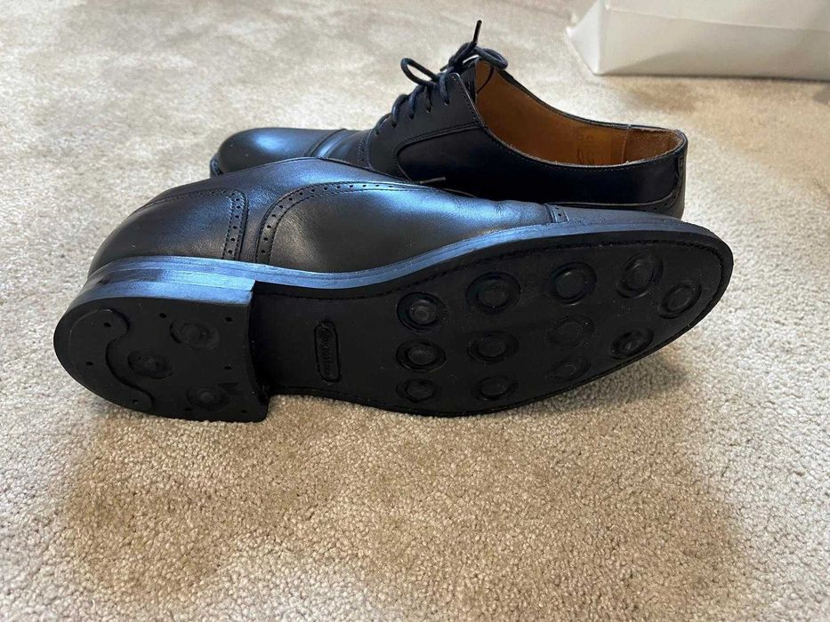 Sapatos em pele Carlos Santos, praticamente novos