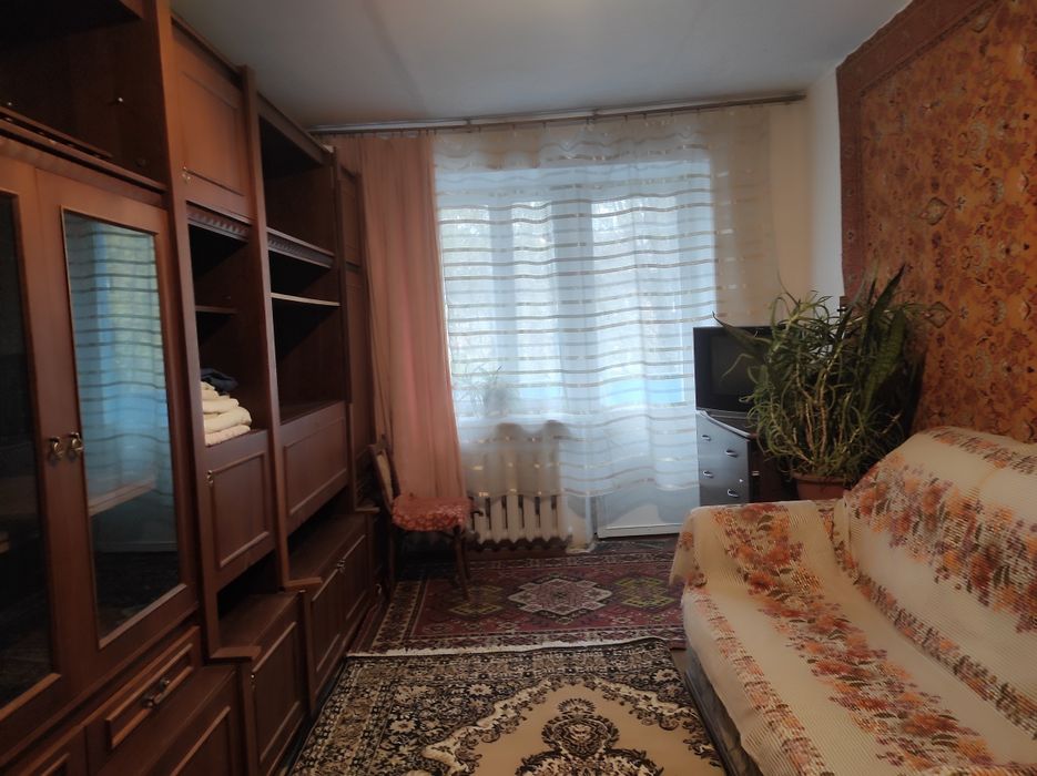 Оренда 2-к квартира Південно-Західний, вулиця Інститутська