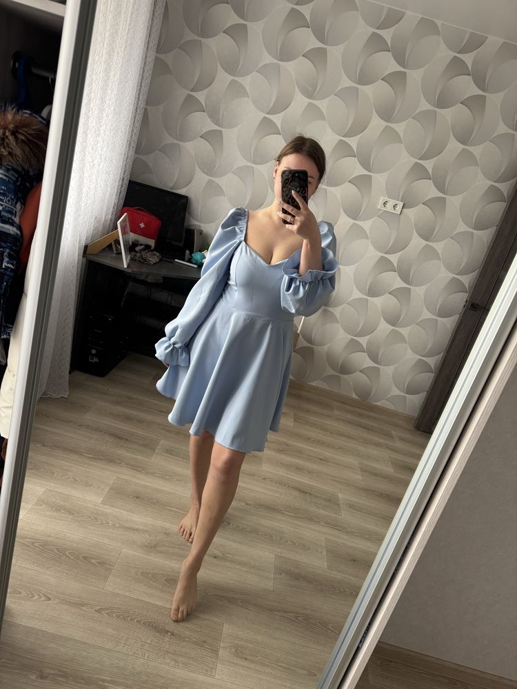 Женское платье.