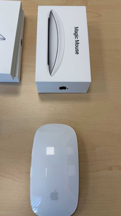 Magic Mouse 2 + duża Magic Keyboard 2