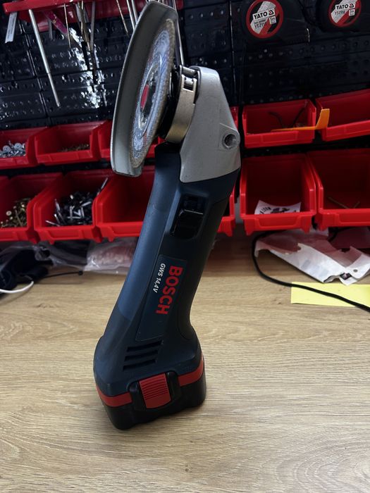 Szlifierka kątowa Bosch