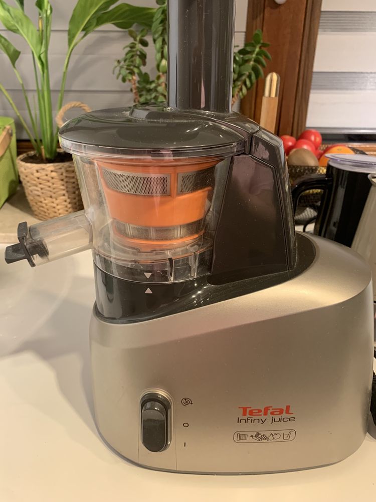 Wyciskarka wolnoobrotowa Tefal ZC25