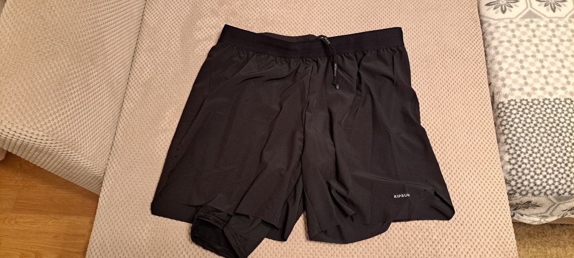 Nowe Męskie Spodenki do biegania Kiprun RUN 500 2w1 Comfort w  roz L