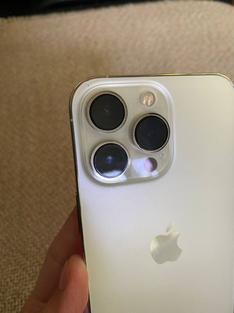 Apple Iphone 13 pro r-sim