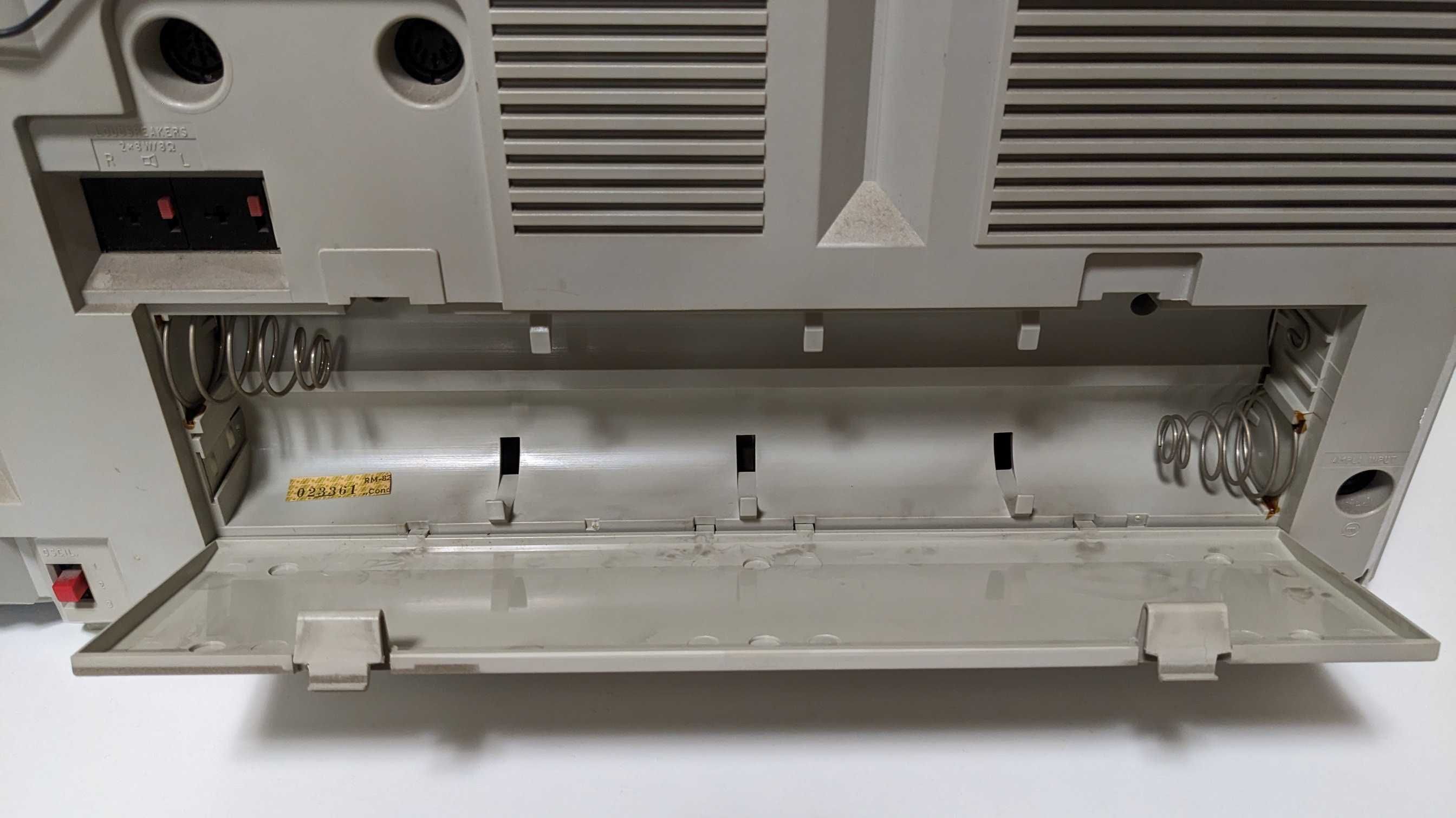 Radiomagnetofon Unitra Condor RM 820S
