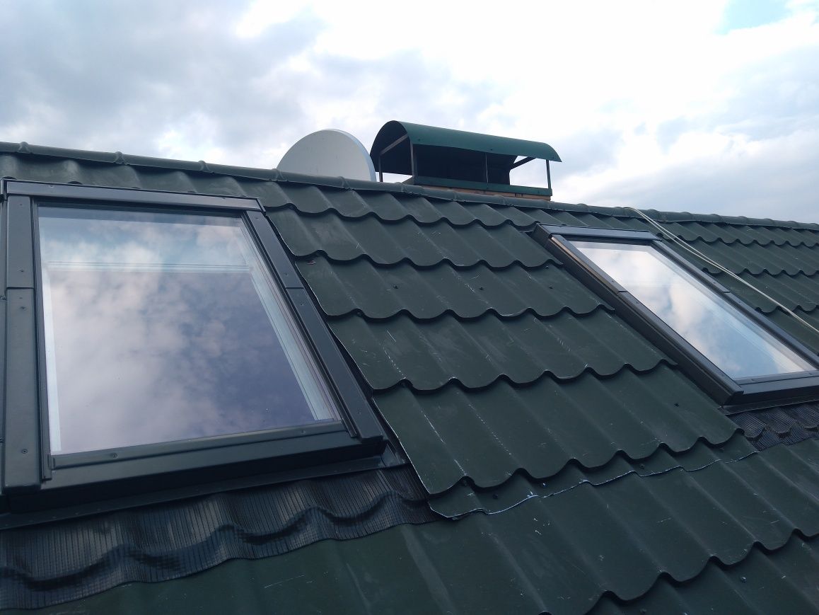 Монтаж мансардних вікон FAKRO,Roto,Velux. Дах, покрівля. Ціна від 4500