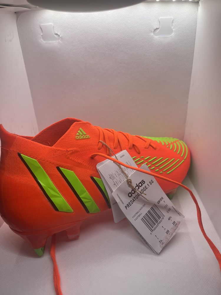 Korki wkręty adidas predator edge. 1 sg