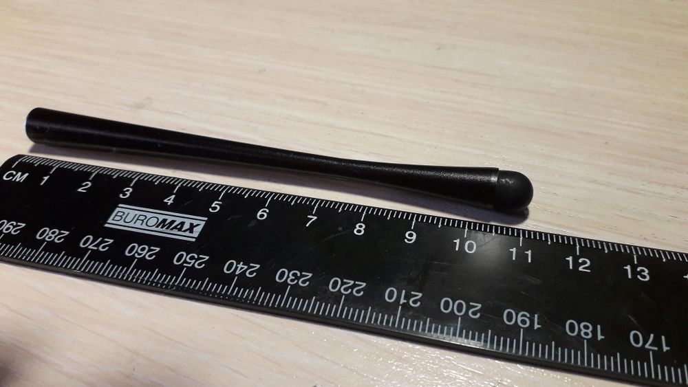 Універсальна сенсорна ручка для планшетів