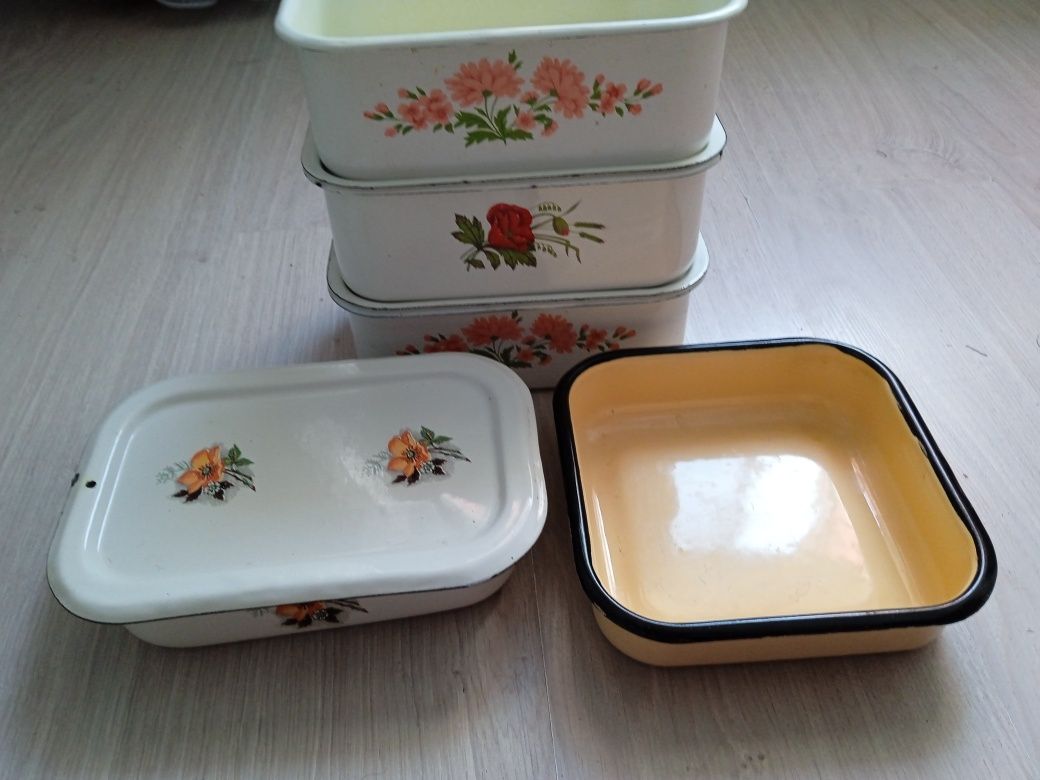 Крышки стеклянные , железные, чугуннаяи другое