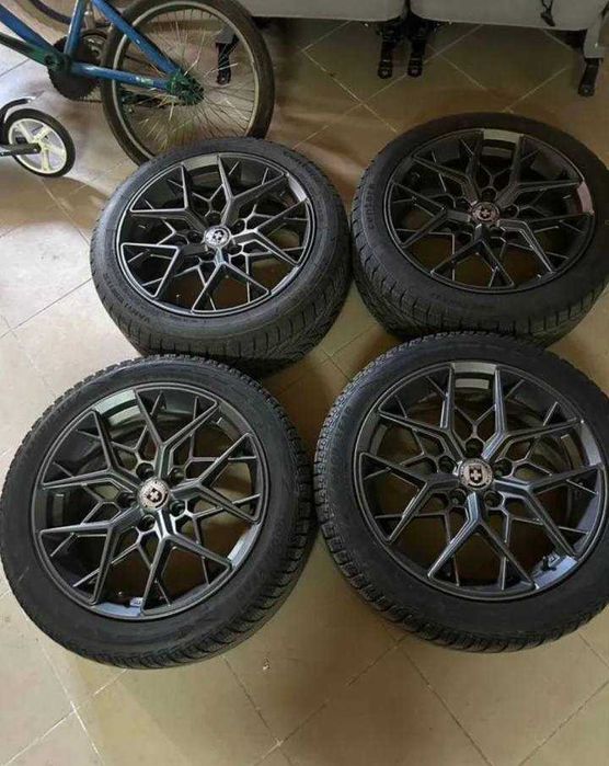 Колеса зимние комплект R17 235/45 5/114.3