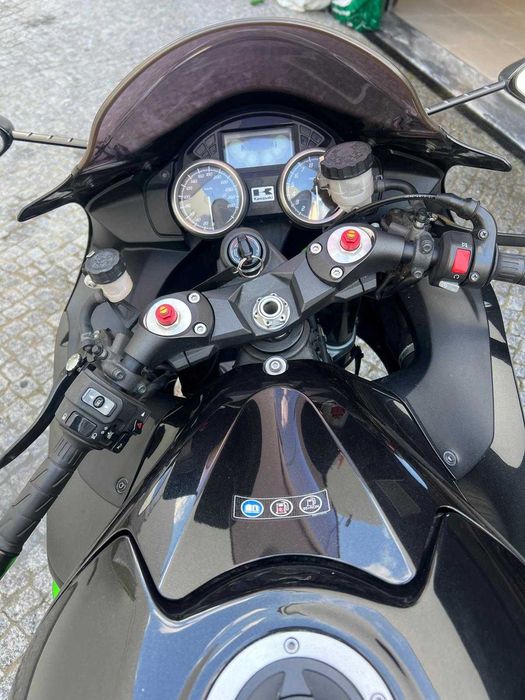 Kawasaki ZZR 1400 – 2013  – Escapes Akrapovic