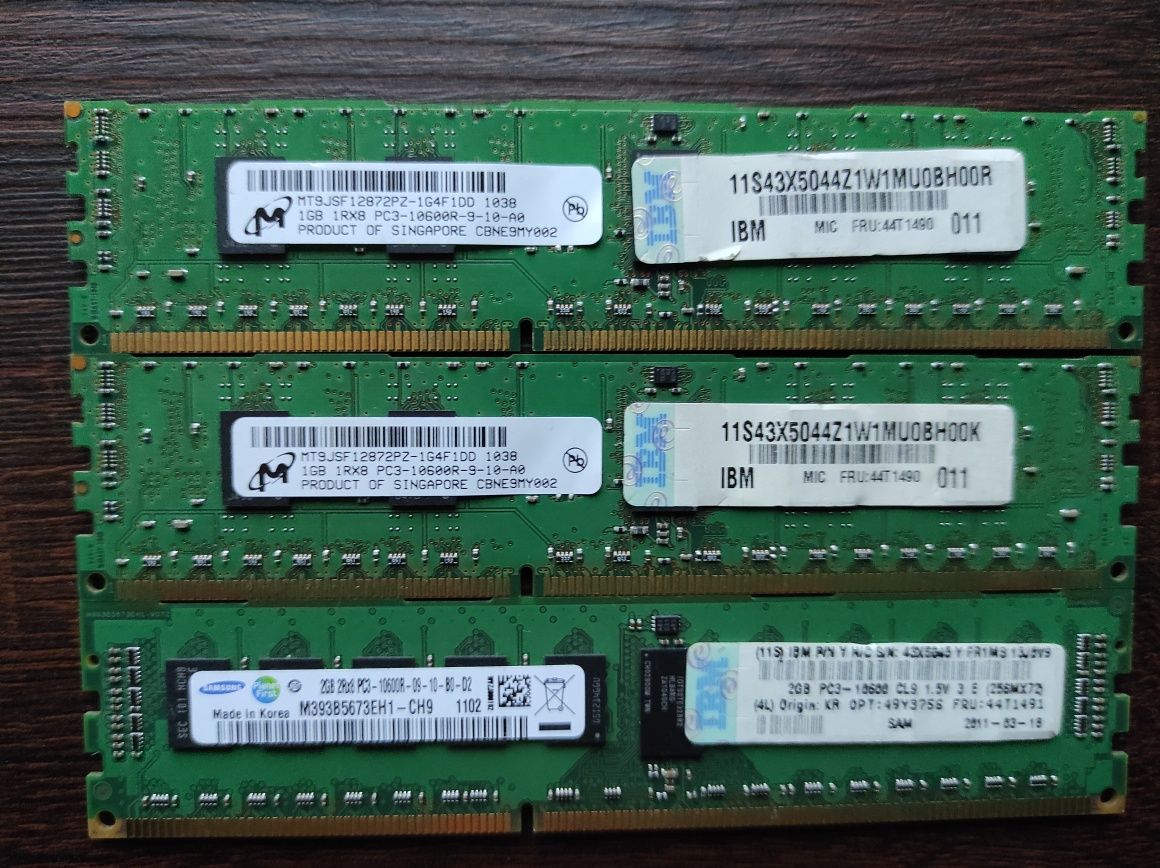 Kości RAM różne rodzaje SDRAM, DDR, DDR2, DDR3,