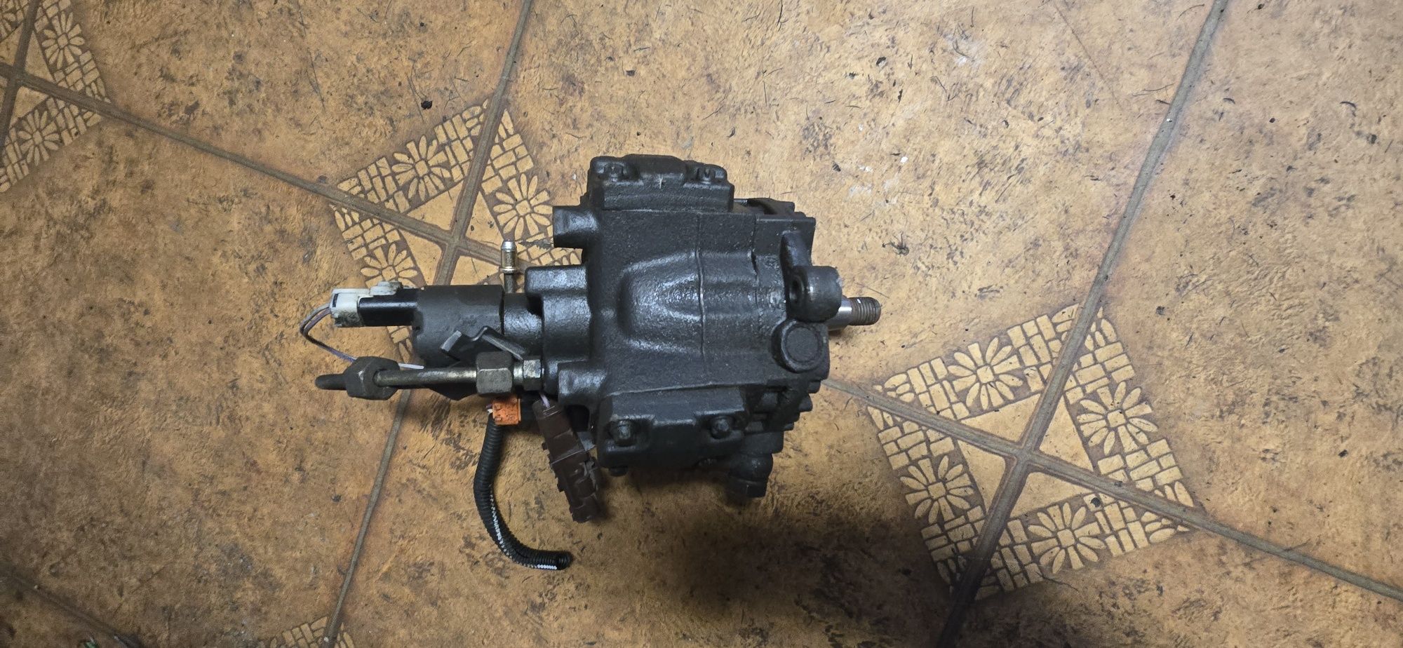 Pompa wtryskowa Citroen Berlingo 2.0 HDI  96368  18480
