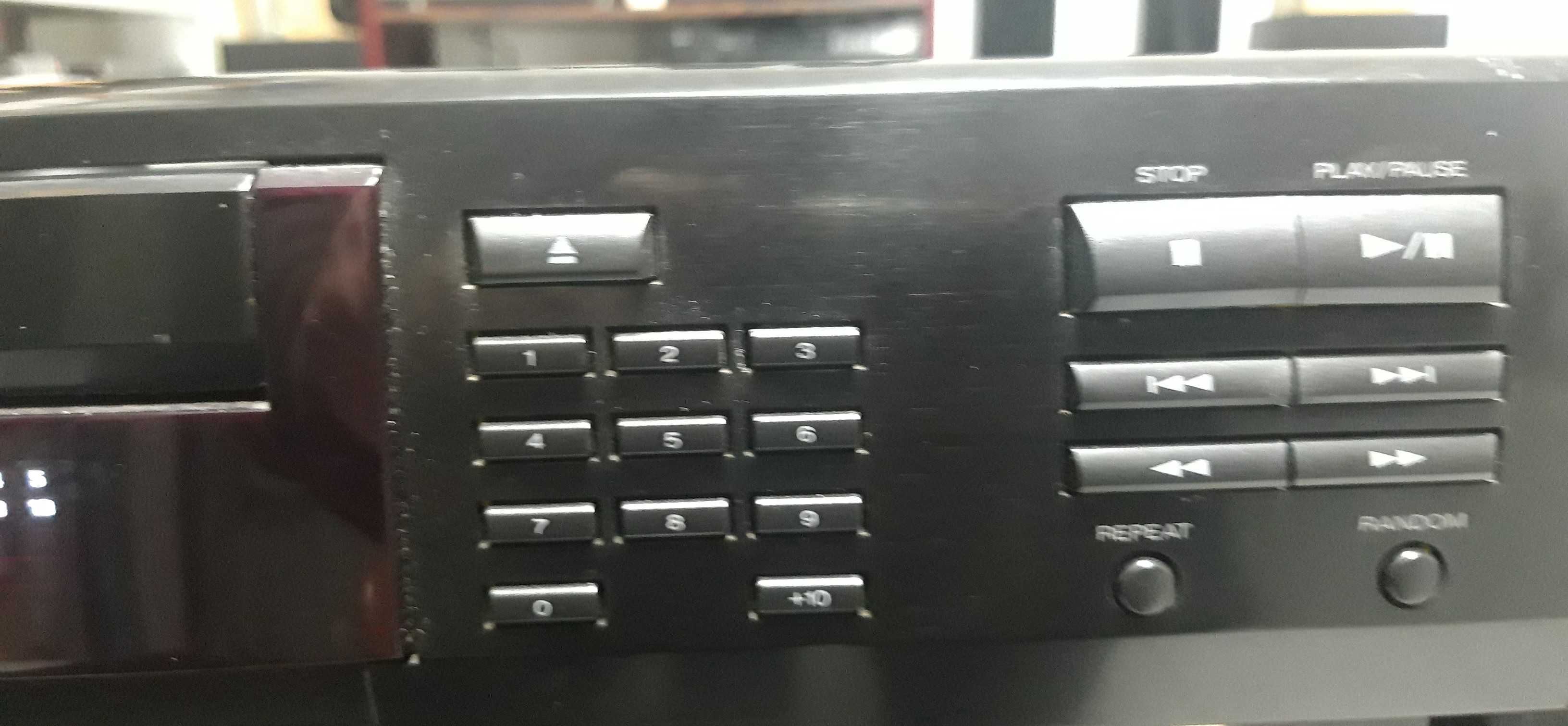 Kenwood DPF - 1010 Leitor CDs