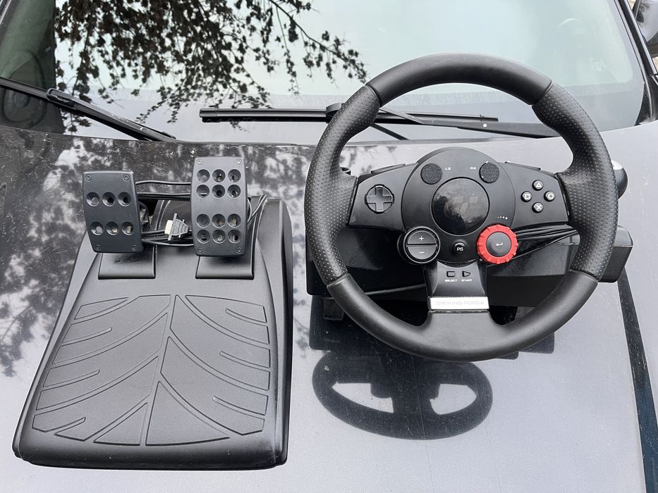 Игровой руль Logitech Driving Force GT